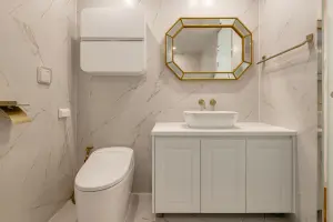 골드 포인트로 완성한 호텔급 대리석 욕실